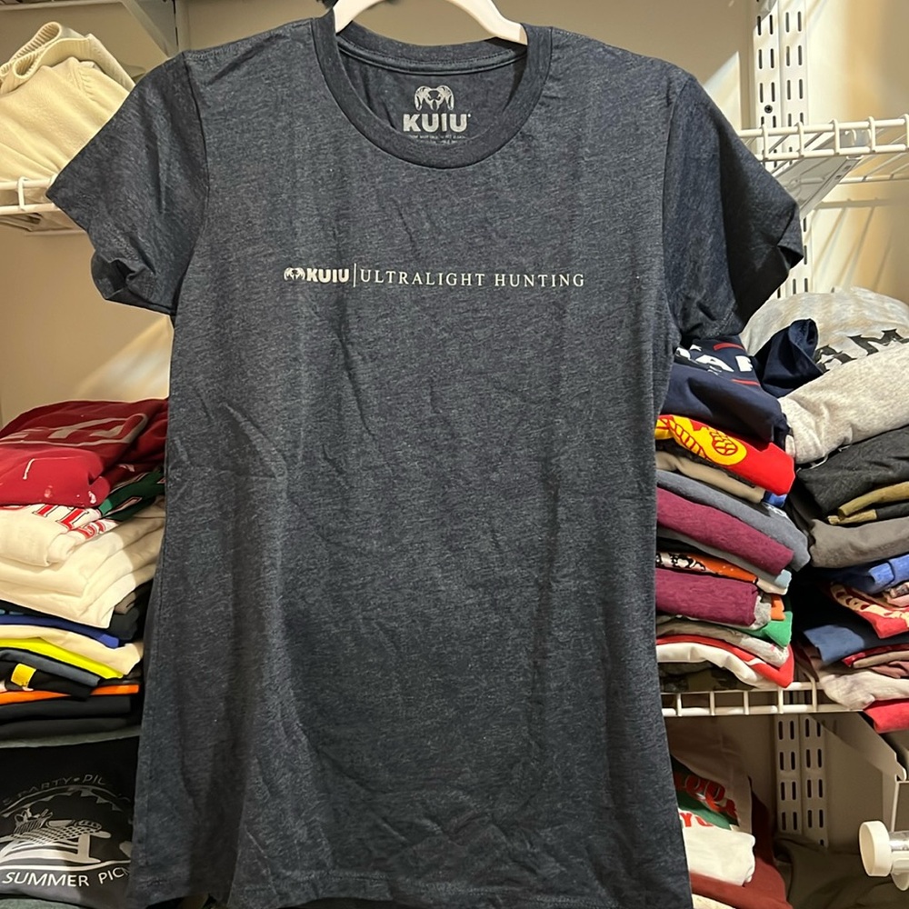 Women’s kuiu shirt
